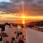 Ocean View Apartament *